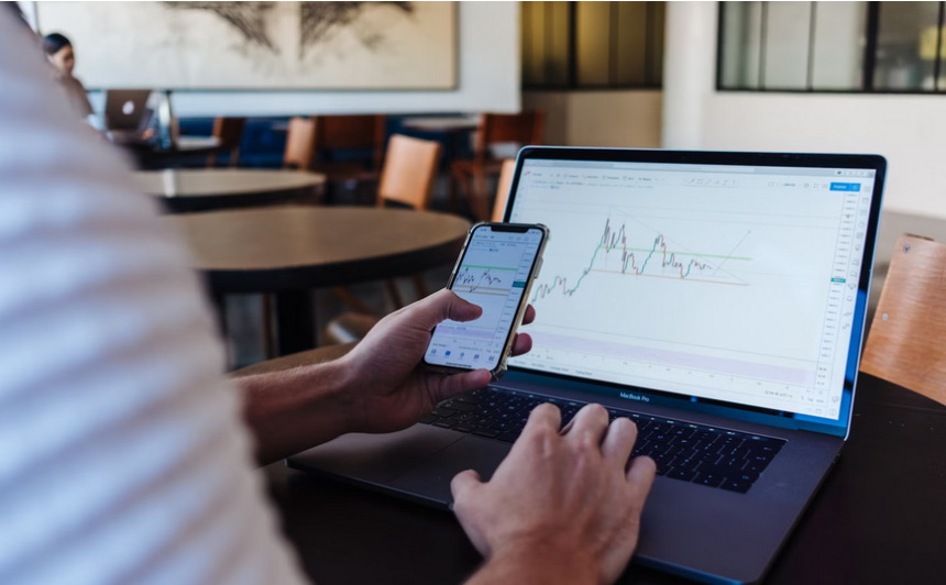 As tech stock valuations are volatile, here’s a guide.