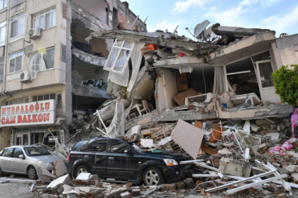  A catastrophic earthquake in Myanmar and Thailand .