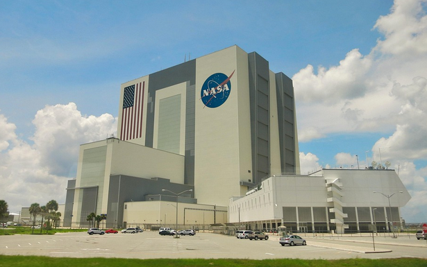 Despite Mars aspirations, NASA nominee