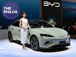 China’s Electric Car Price War Heats Up: Impact on Global Auto Market and Domestic Economy